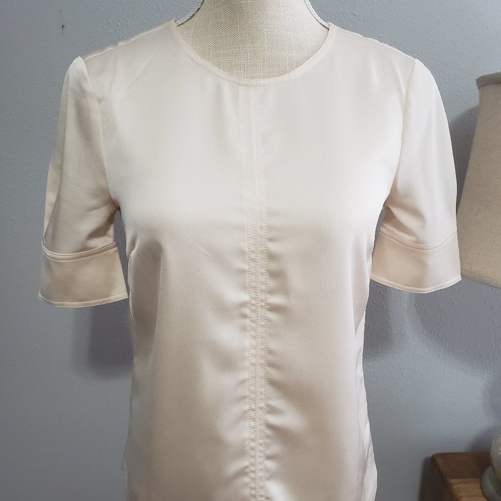 H&M cream top